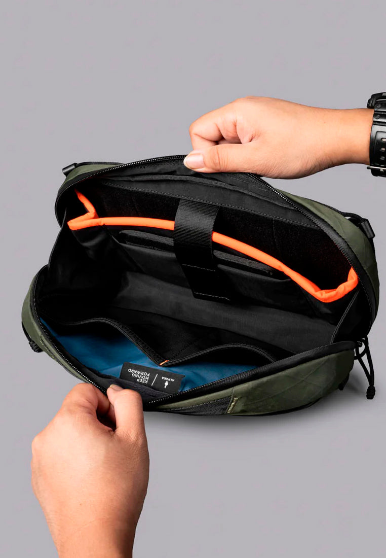 Alpaka Eclipse Gaming Sling