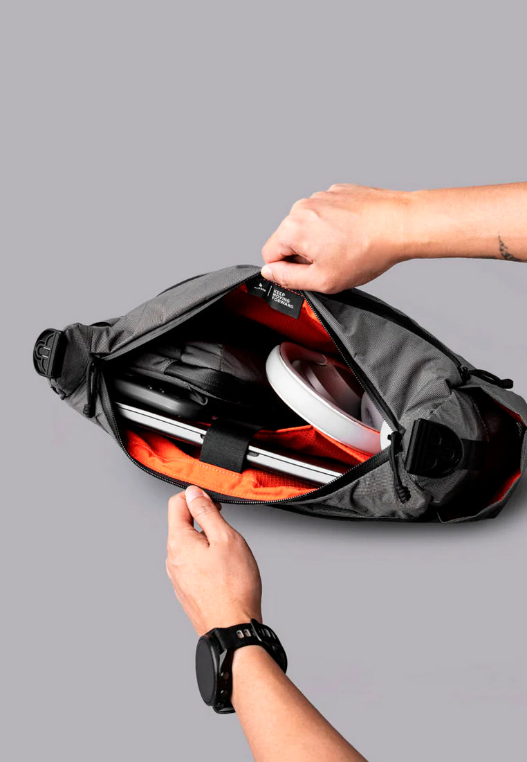 Alpaka Flight Satchel Ultradyne