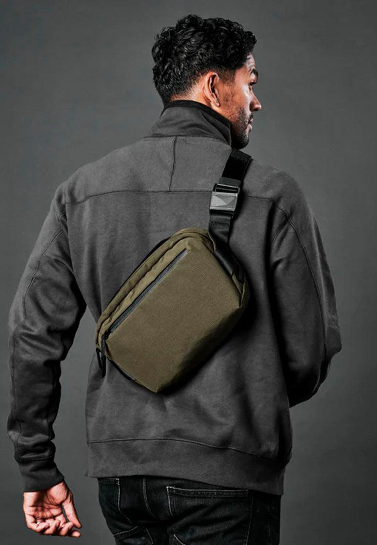 Alpaka Go Sling Mini V2 with Maglockz