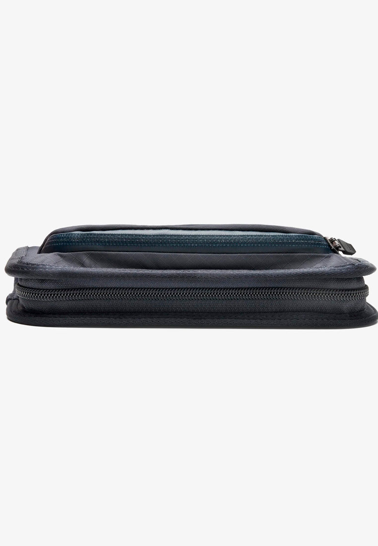 Pioneer Co-Pilot Travel Wallet