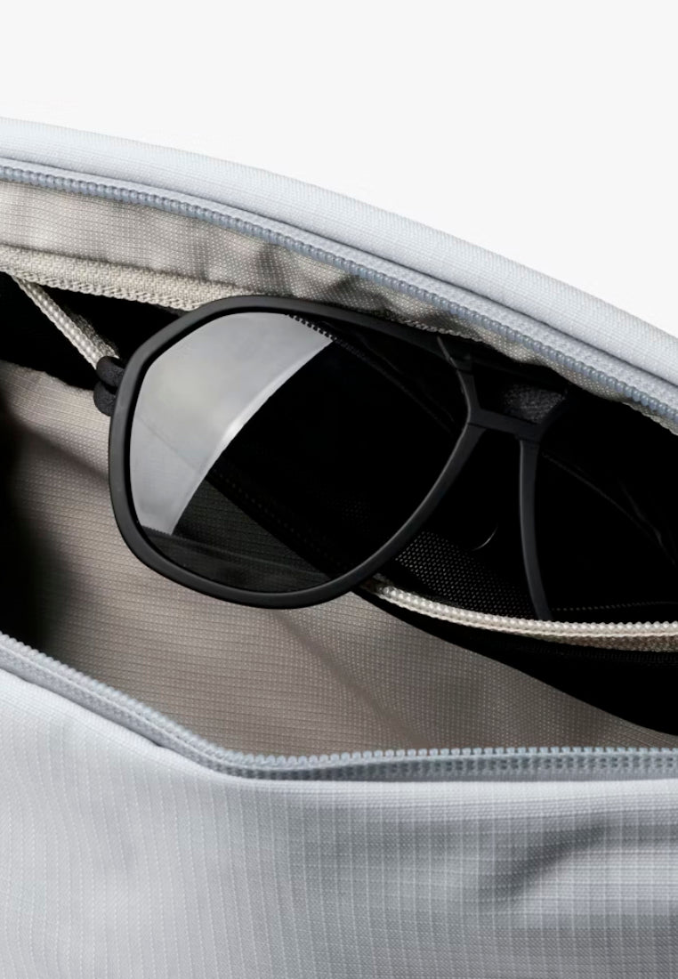 Bellroy Venture Sling 9L Fog