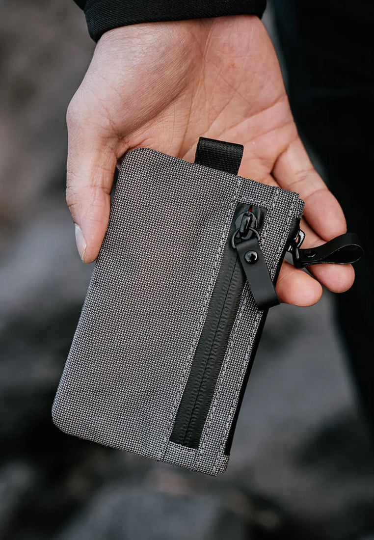 Alpaka Zip Pouch Ultradyne