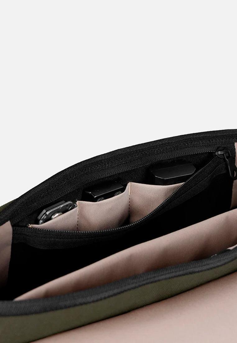 Grams28 302 Adventure Sling