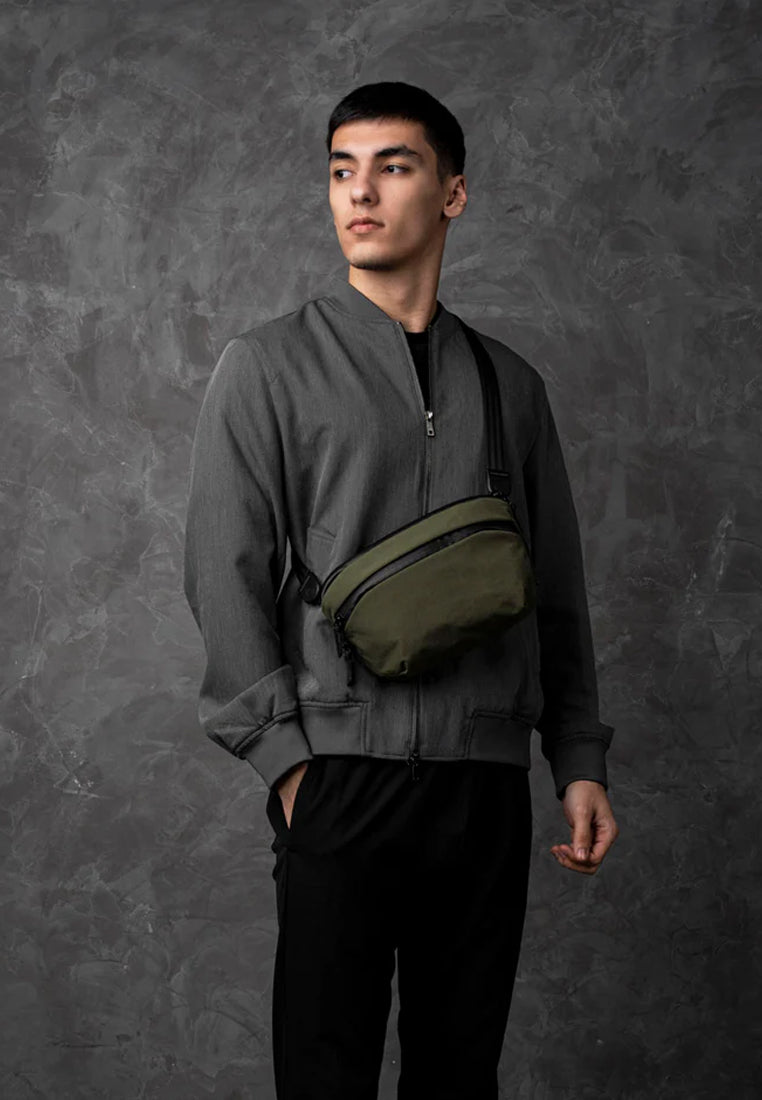 Alpaka Flight Sling Pro 2.5L