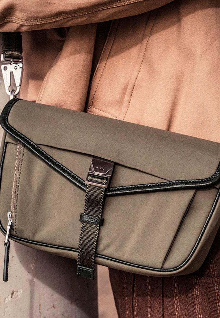 Grams28 703 Urban Bottle Sling