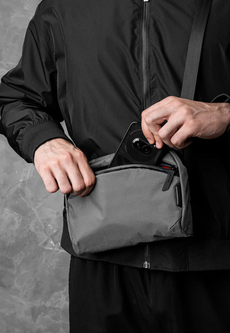 Alpaka Flight Sling 2L Ultradyne