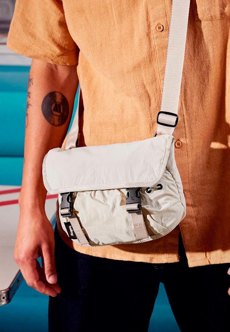 Bellroy Cinch Mini Messenger