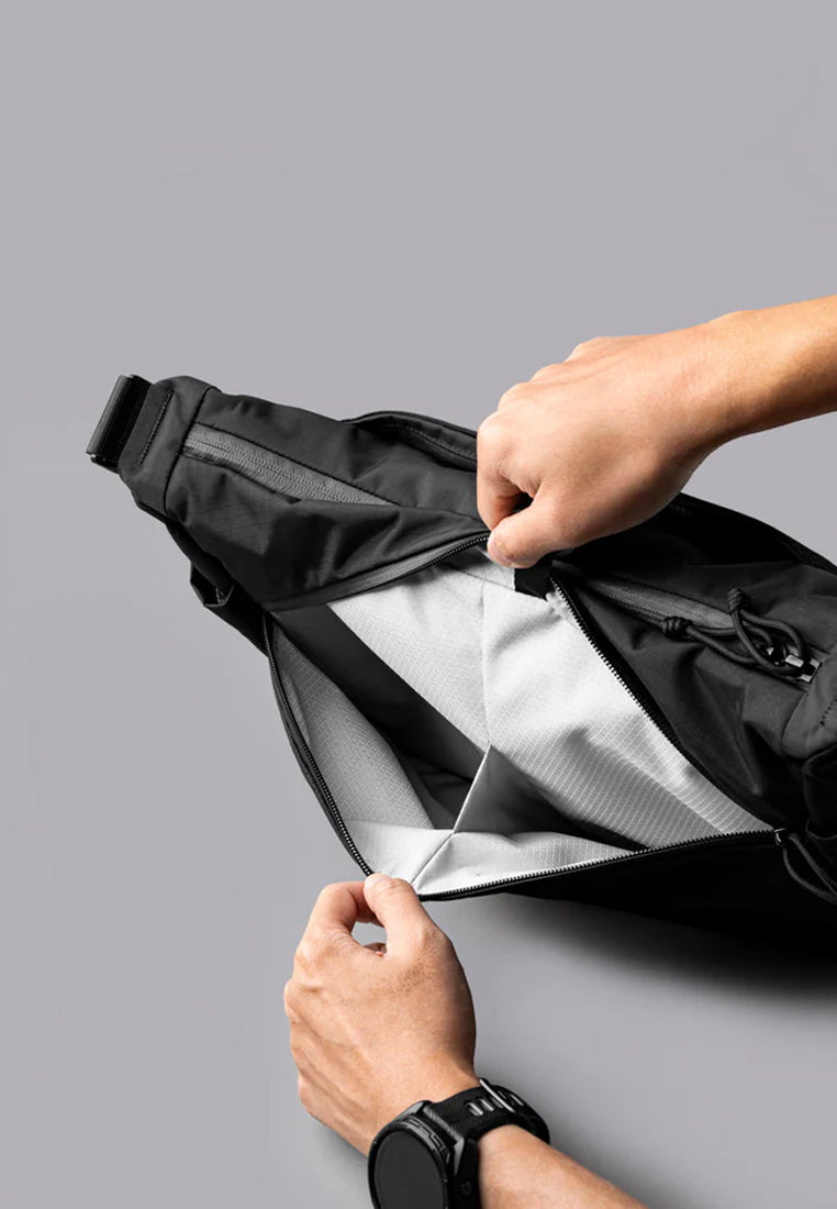 Alpaka Flight Satchel