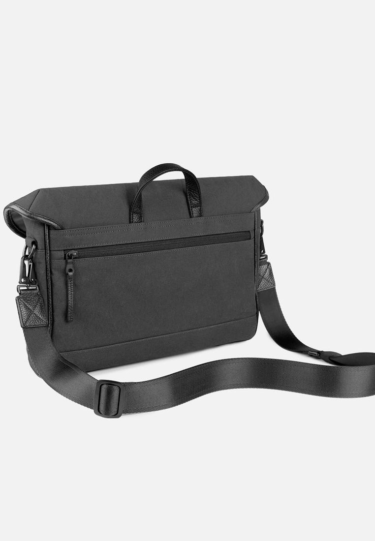 Grams28 302 Adventure Sling