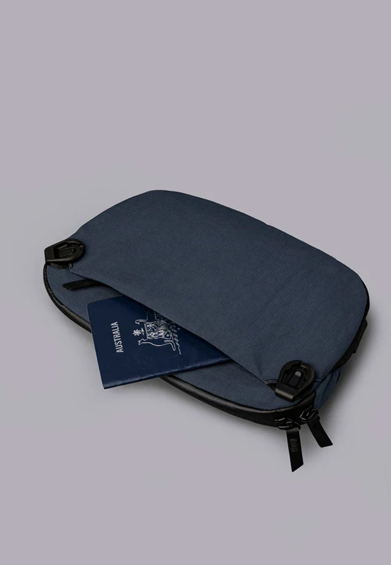 Alpaka Flight Sling Pro 2.5L