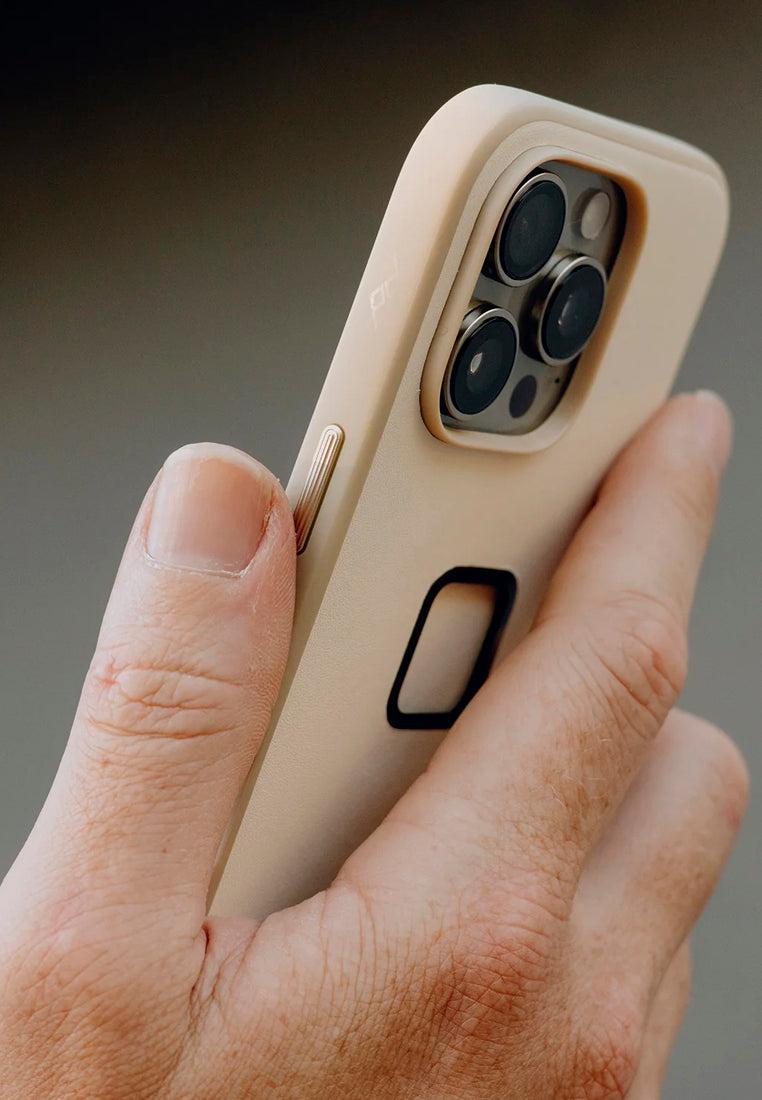 Peak Design Everyday Case Clarino for iPhone 16 Pro