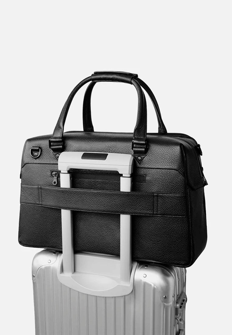 Grams28 181 Voyager Duffle