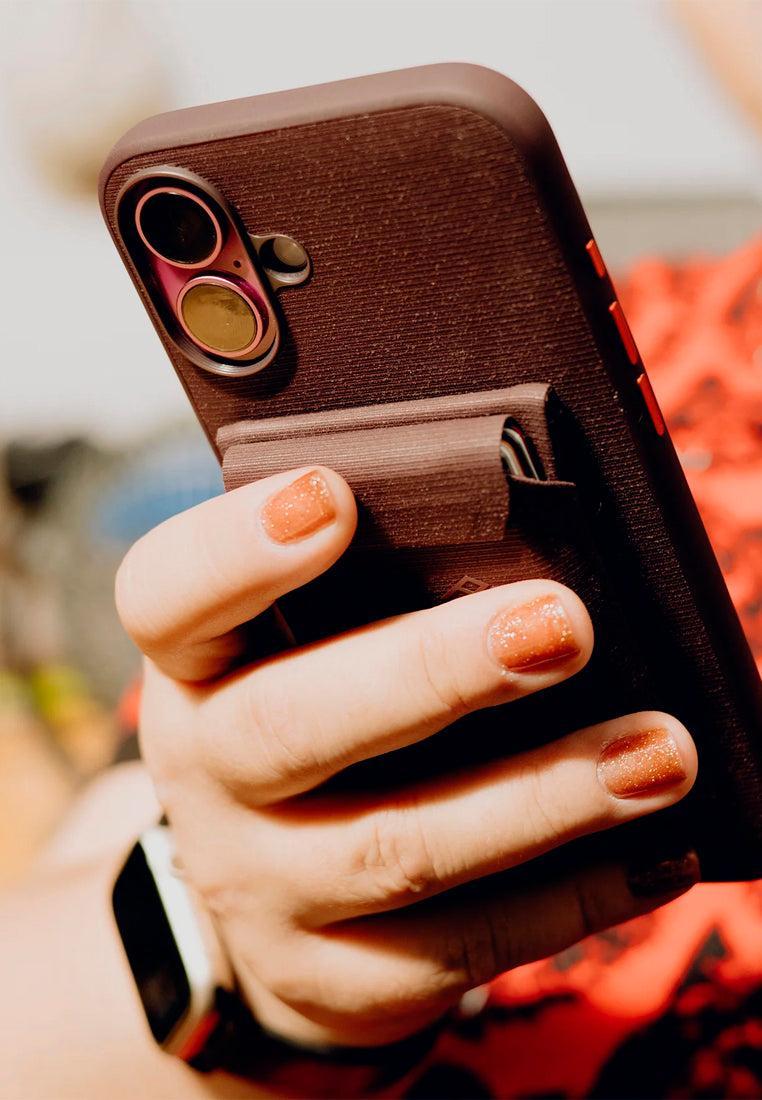 Peak Design Everyday Case for iPhone 16 Plus