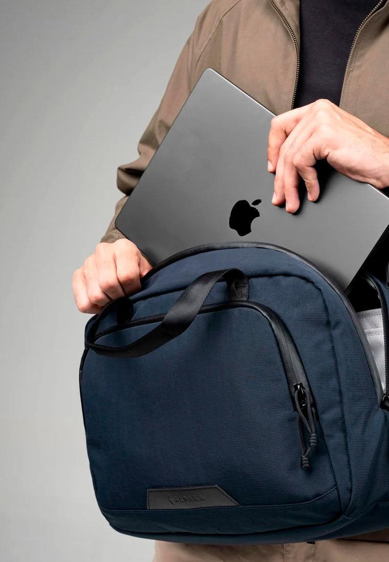 Alpaka Bravo Brief 14 Inch