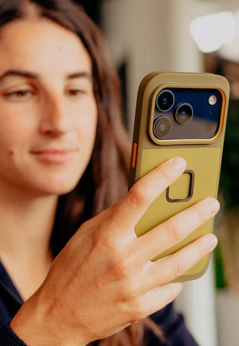 Peak Design GNAR Case for iPhone 17 Pro