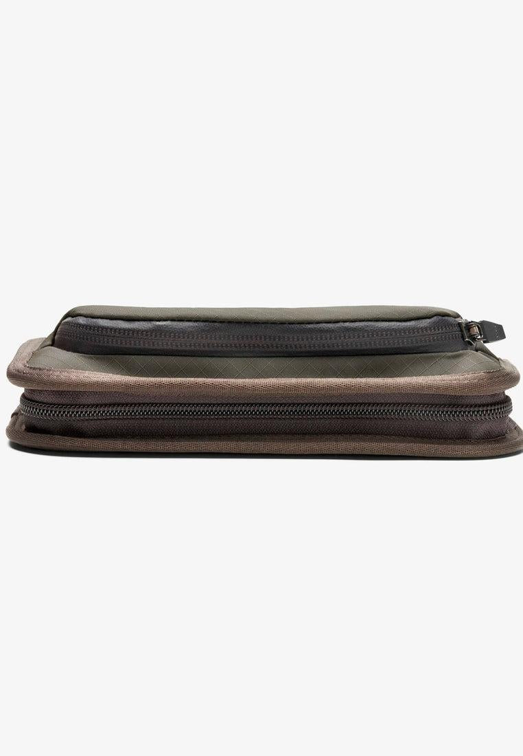 Pioneer Co-Pilot Travel Wallet