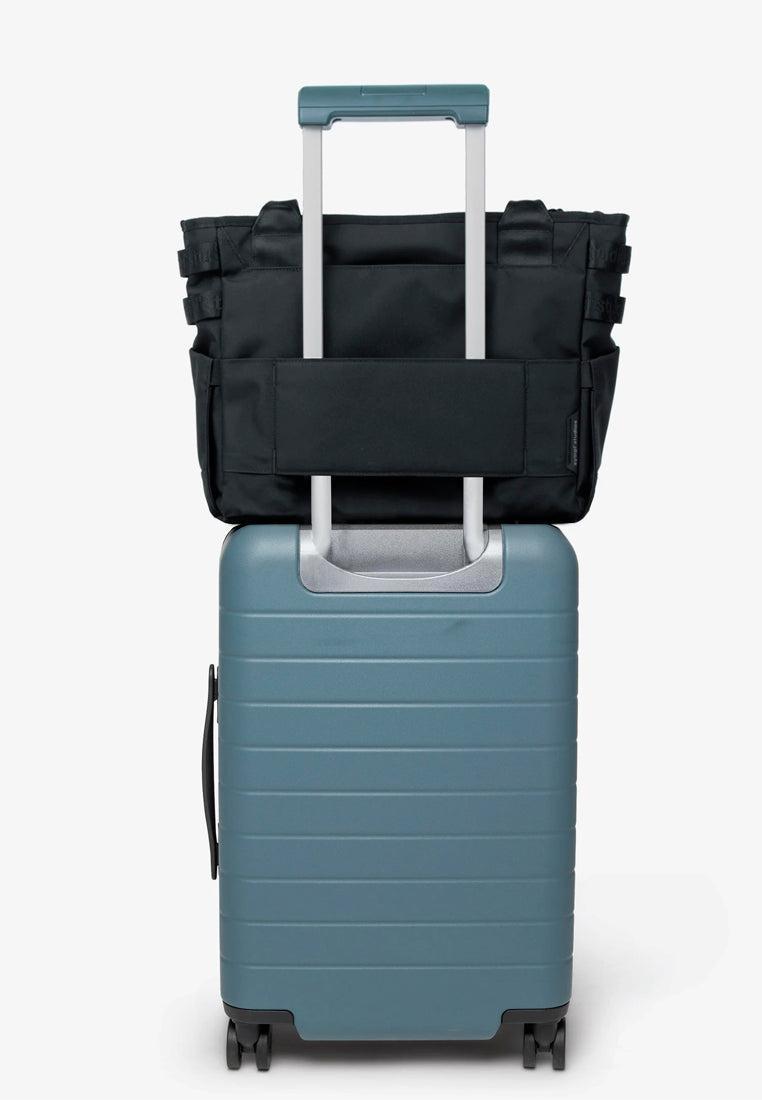 Sympl All Terrain Tote 15L