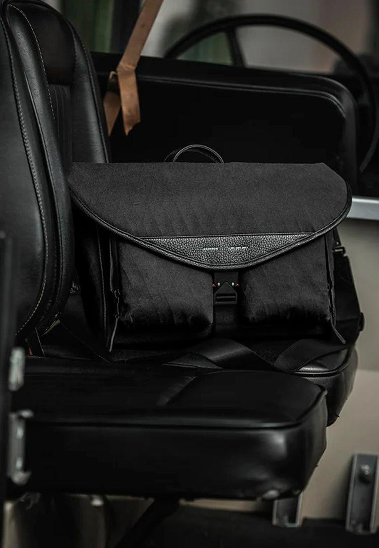 Grams28 302 Adventure Sling