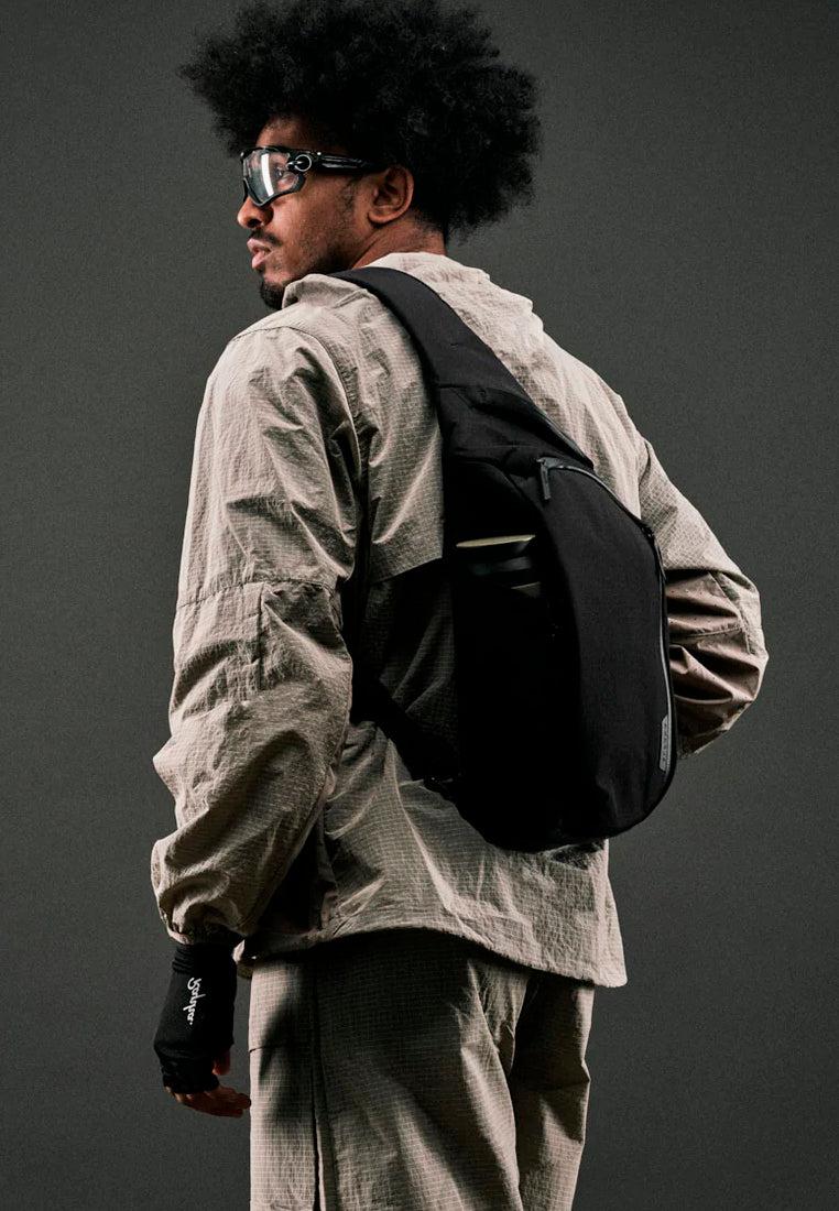 Alpaka Metro Crossbody Sling