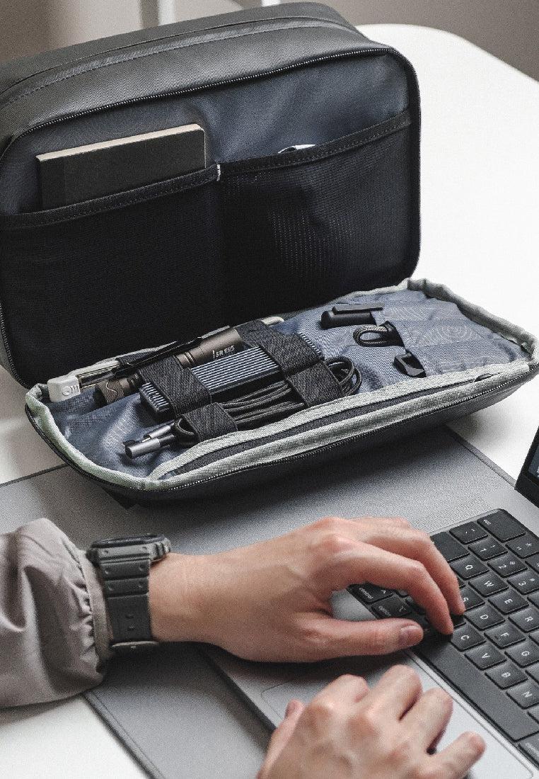 Sympl Tech Sling 5L