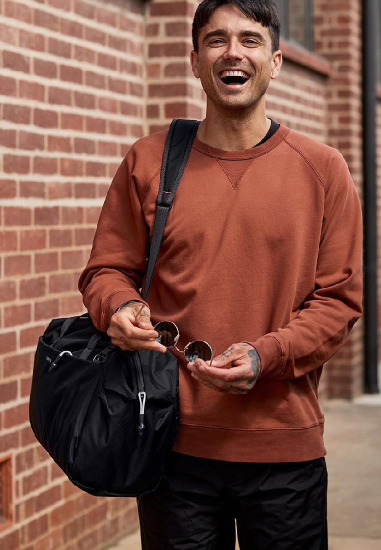 Bellroy Lite Duffel Black (Leather Free)