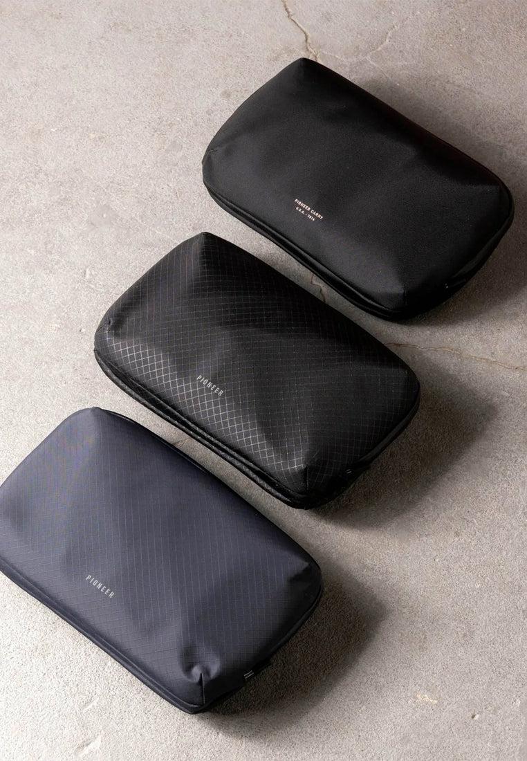 Pioneer Global Pouch XL Navy 3XD™