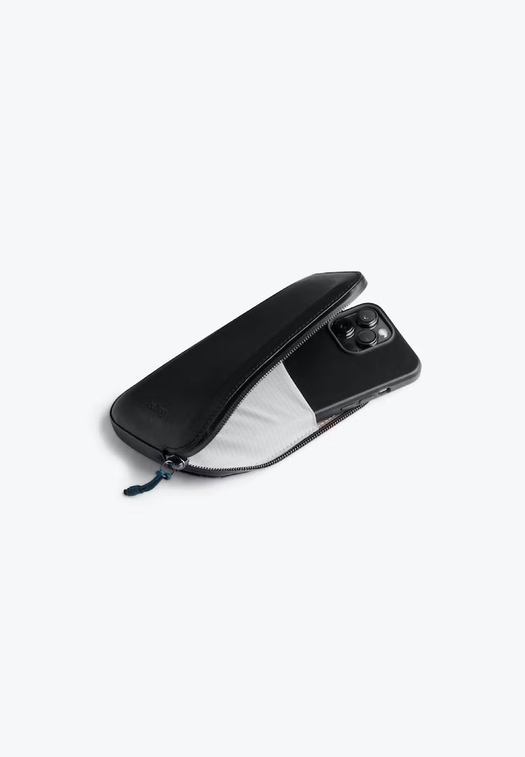 bellroy all conditions wallet black Venture Card Pocket resistant exterior can stand up to whatever the trail MAAP x Bellroy All-Conditions Phone