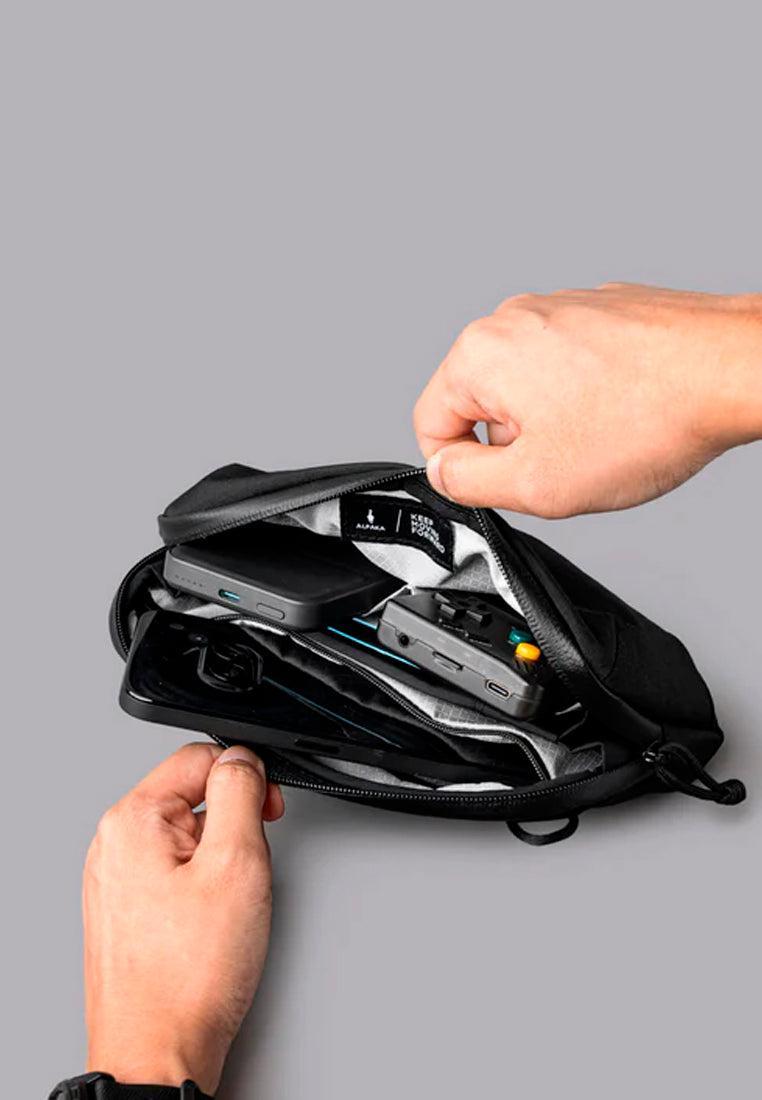 Alpaka Flight Pouch Pro