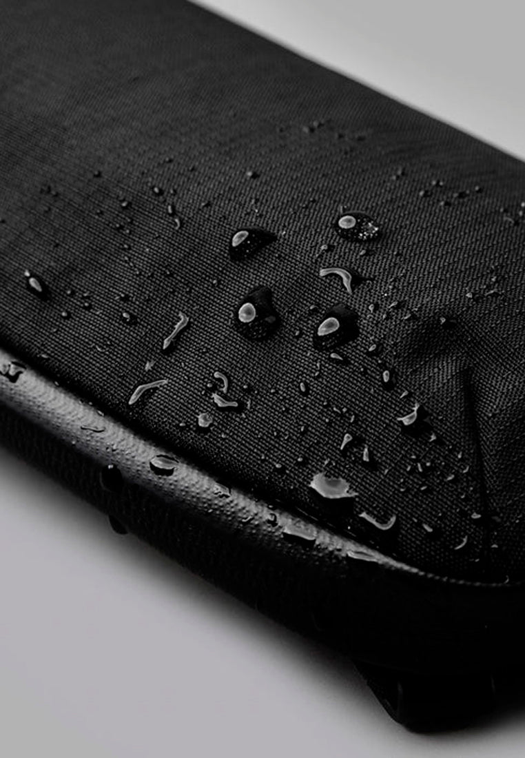 Alpaka Flight Pouch Pro