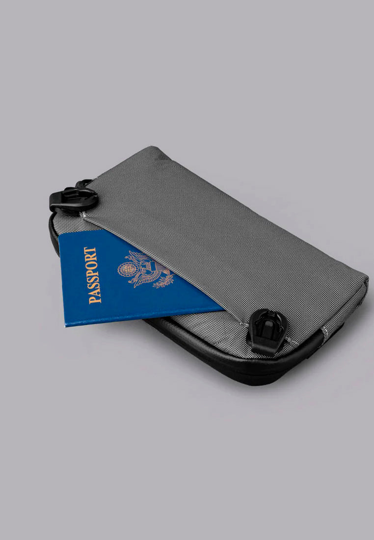 Alpaka Flight Pouch Pro Ultradyne