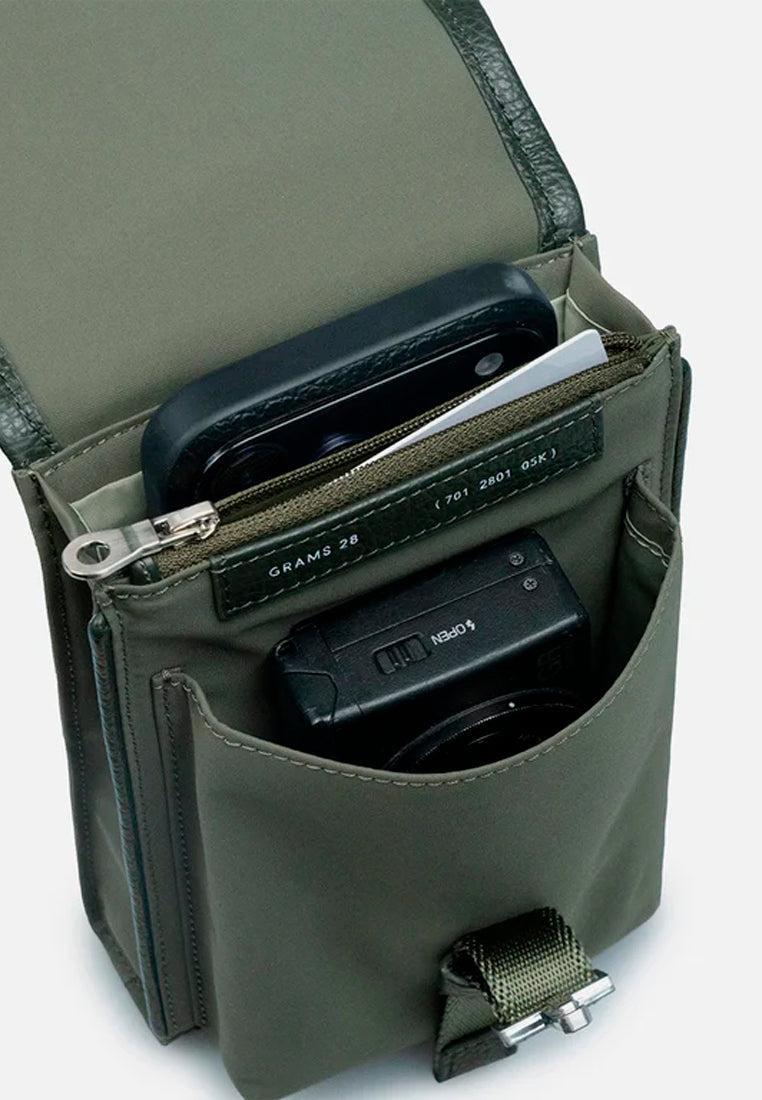 Grams28 701 Urban Phone Sling