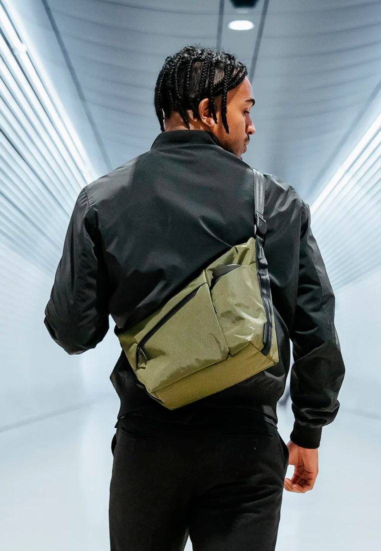 Alpaka Flow Satchel 4L