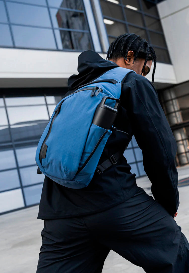 Alpaka Metro Crossbody Sling