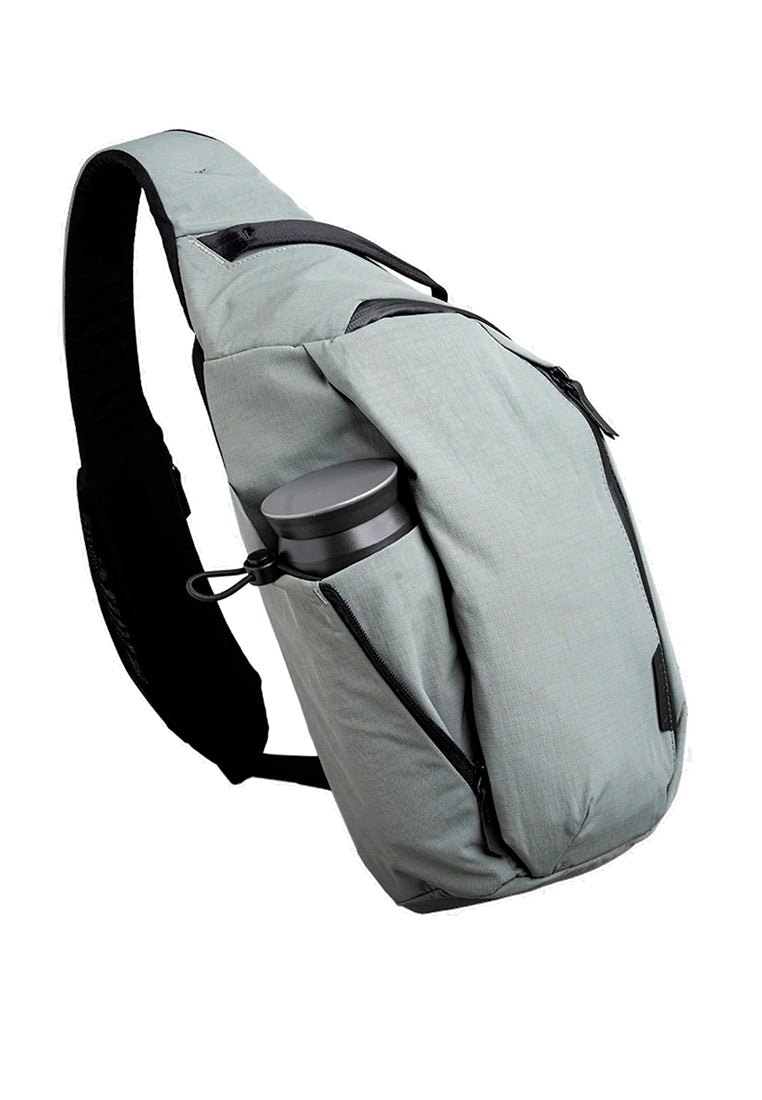Alpaka Metro Crossbody Sling