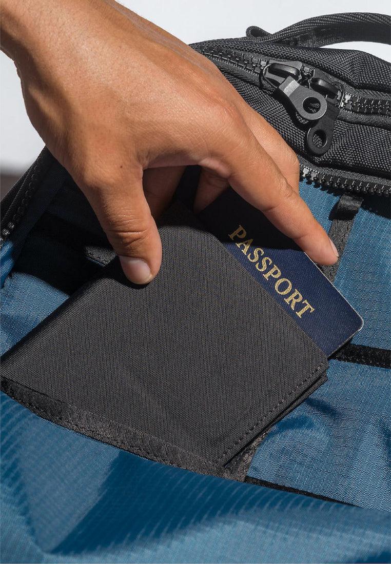 Pioneer Passport Wallet Baby Black Ballistic