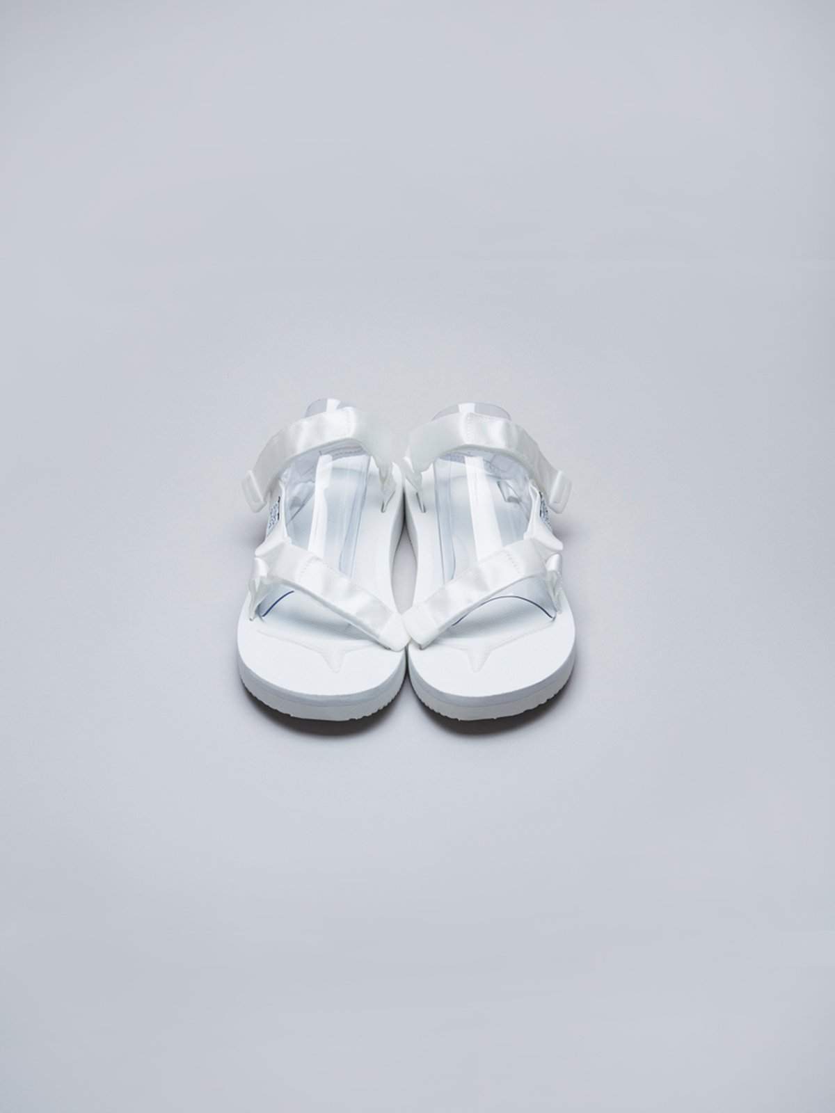 Suicoke DEPA-C White - MORE by Morello Indonesia