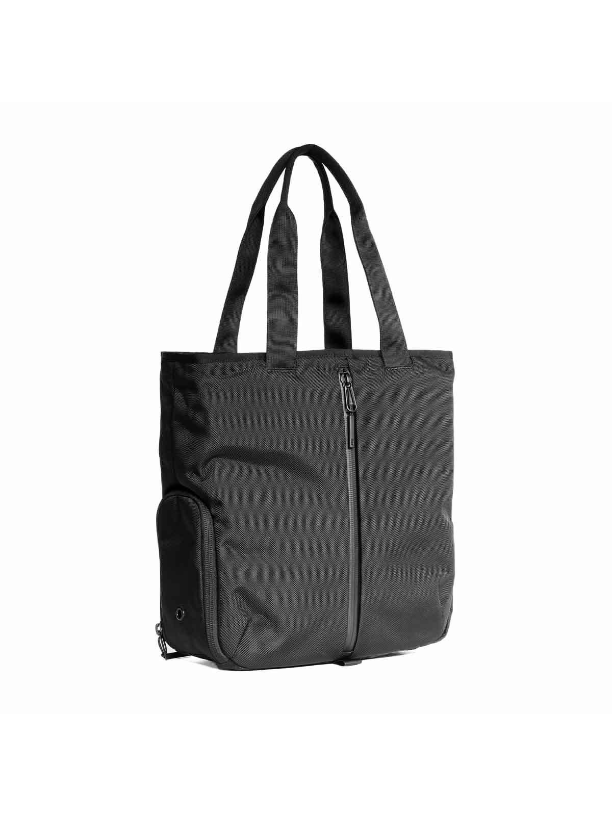 AER Gym Tote Black - MORE by Morello Indonesia