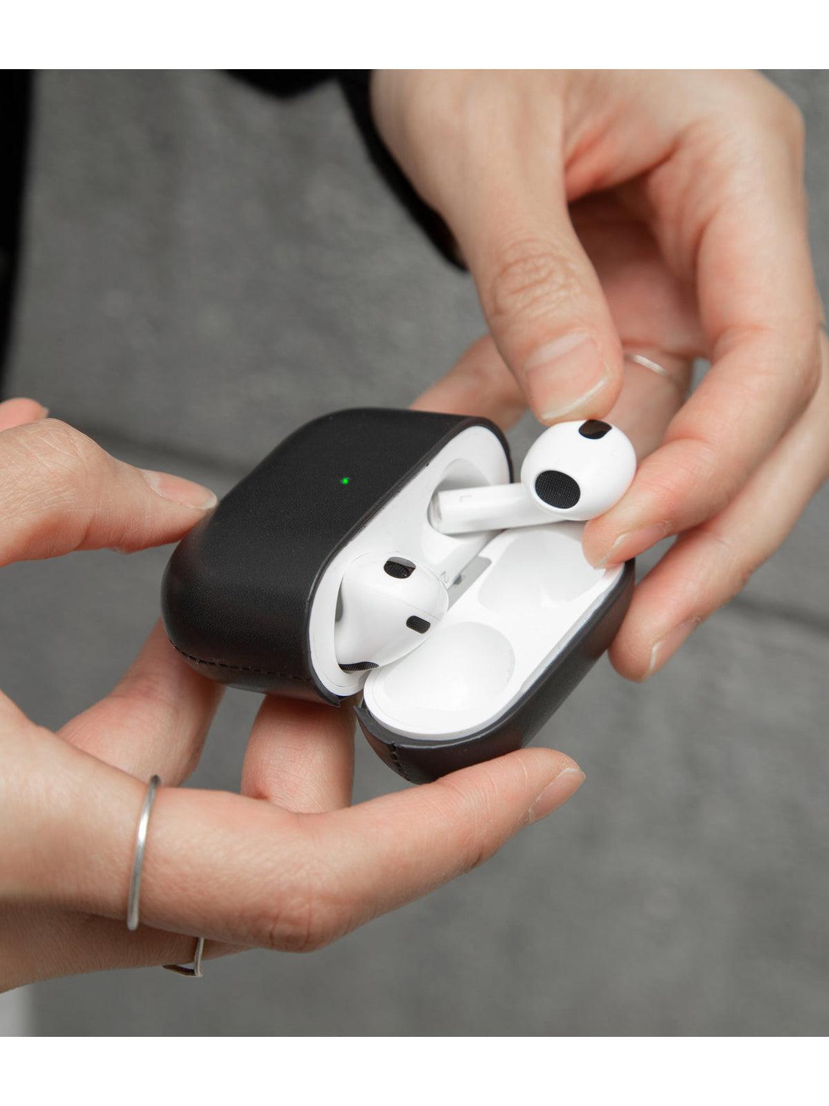 Native Union Leather Case for AirPods 3