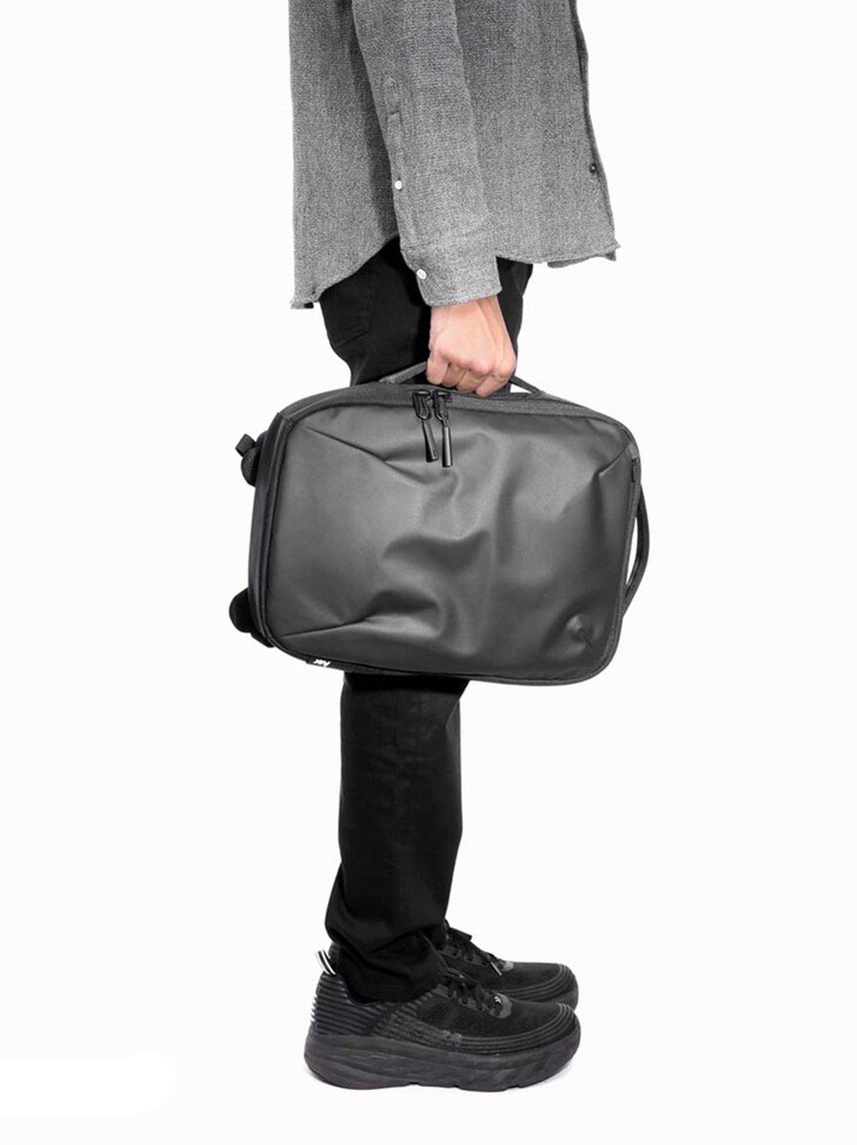 AER Slim Pack Black 8.5L - MORE by Morello Indonesia