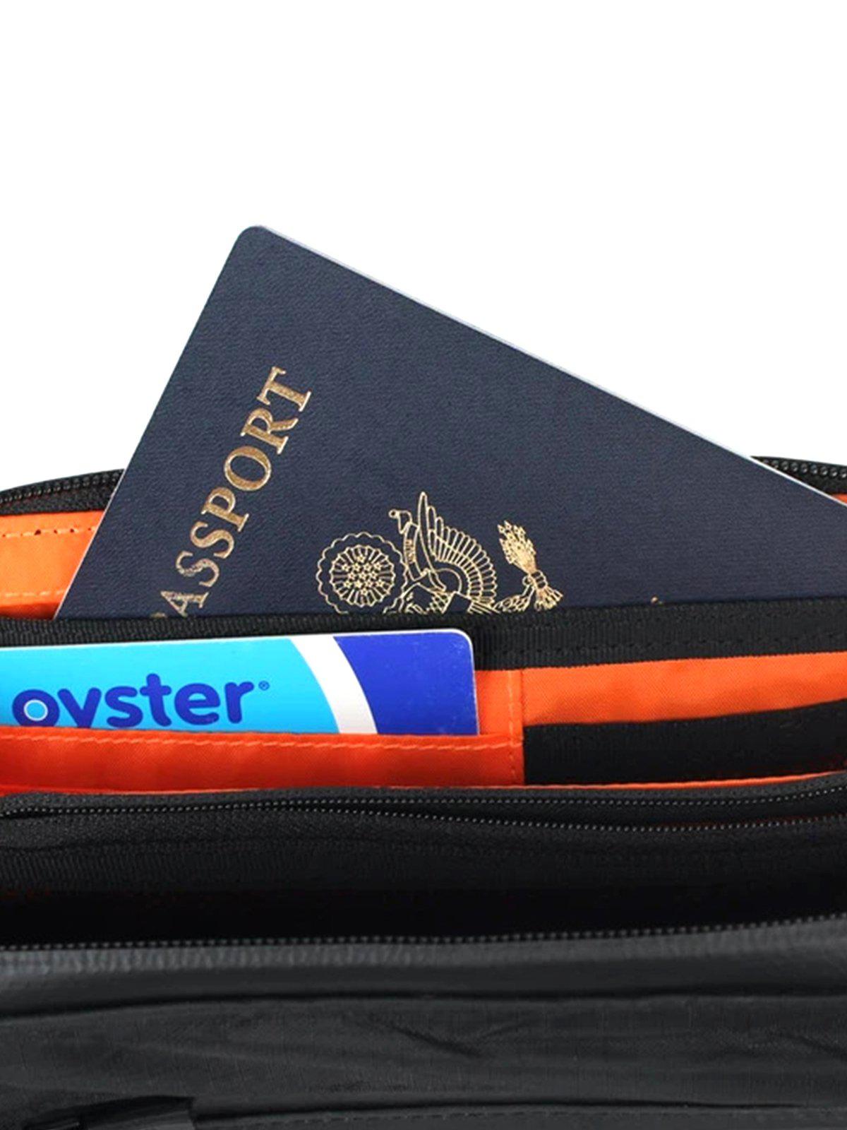 Code Of Bell ANNEX CASE 3 Way Traveller Wallet Multicam Black