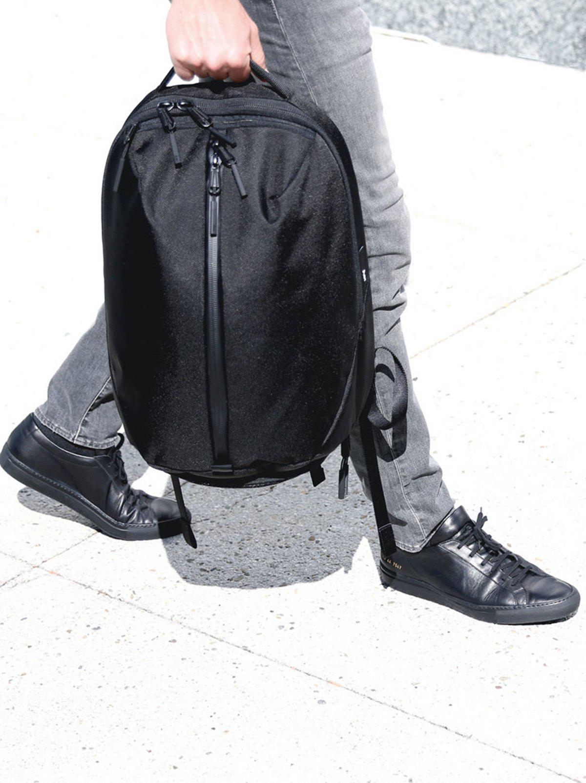 AER Fit Pack 2 Black 19L - MORE by Morello Indonesia