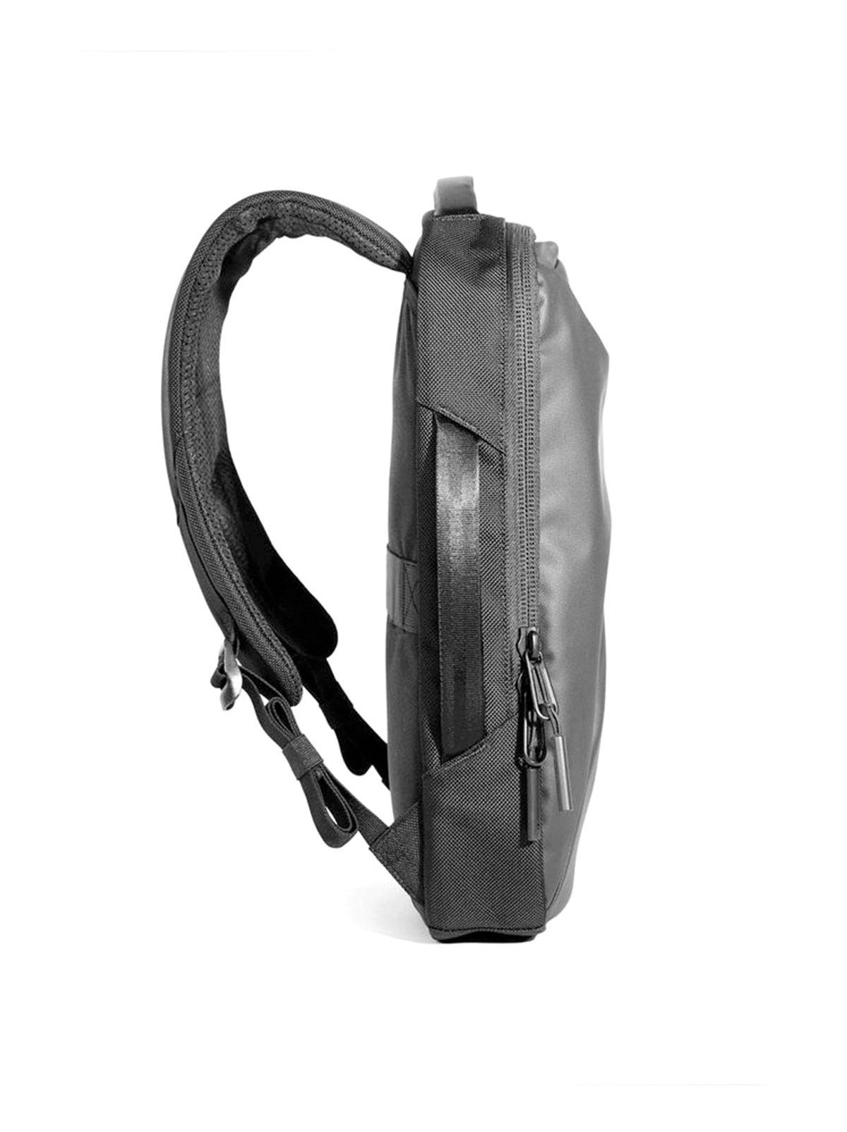 AER Slim Pack Black 8.5L - MORE by Morello Indonesia