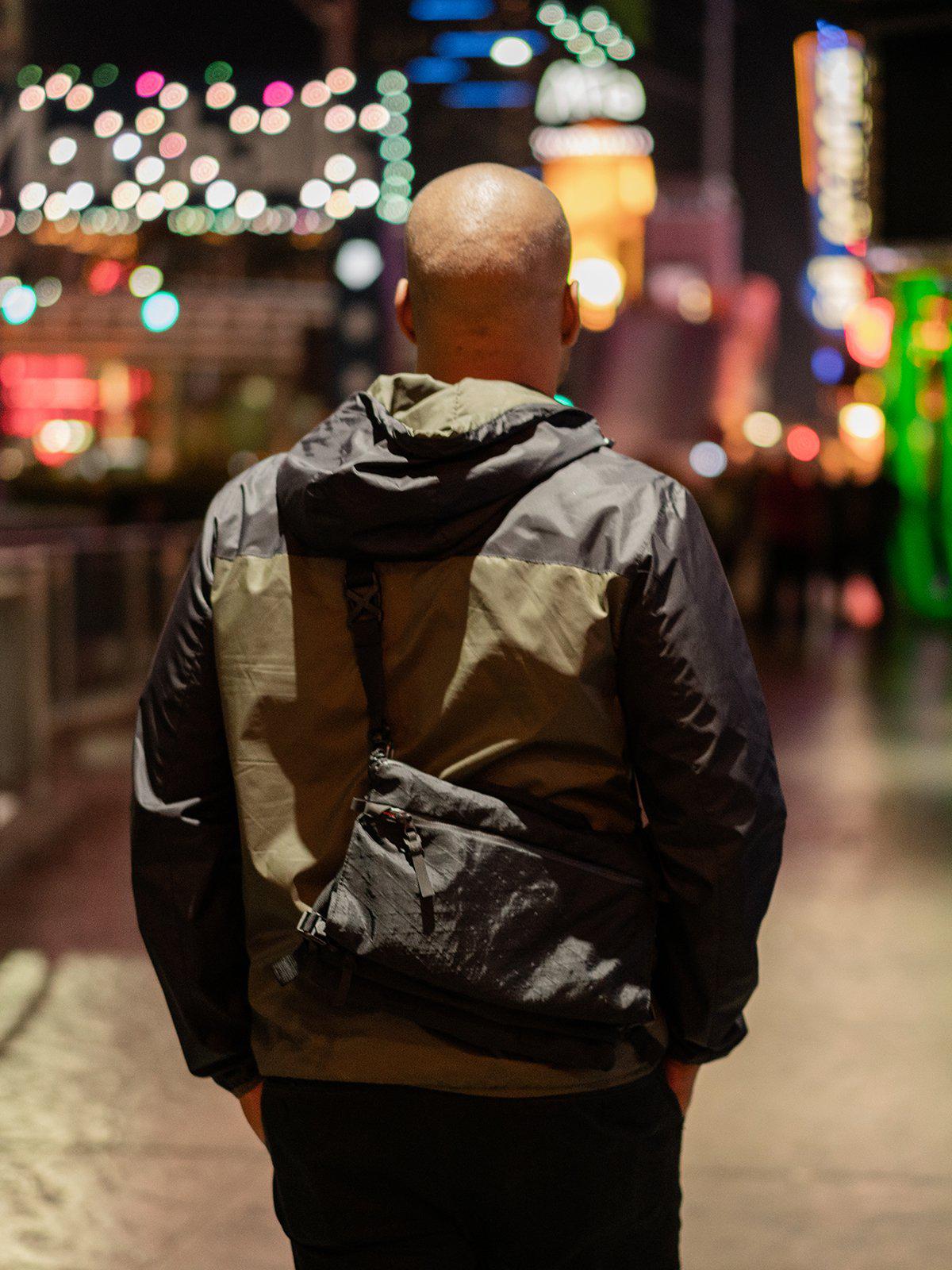 Code Of Bell ANNEX Liner Sacoche Sling Bag Pitch Black - MORE by Morello Indonesia