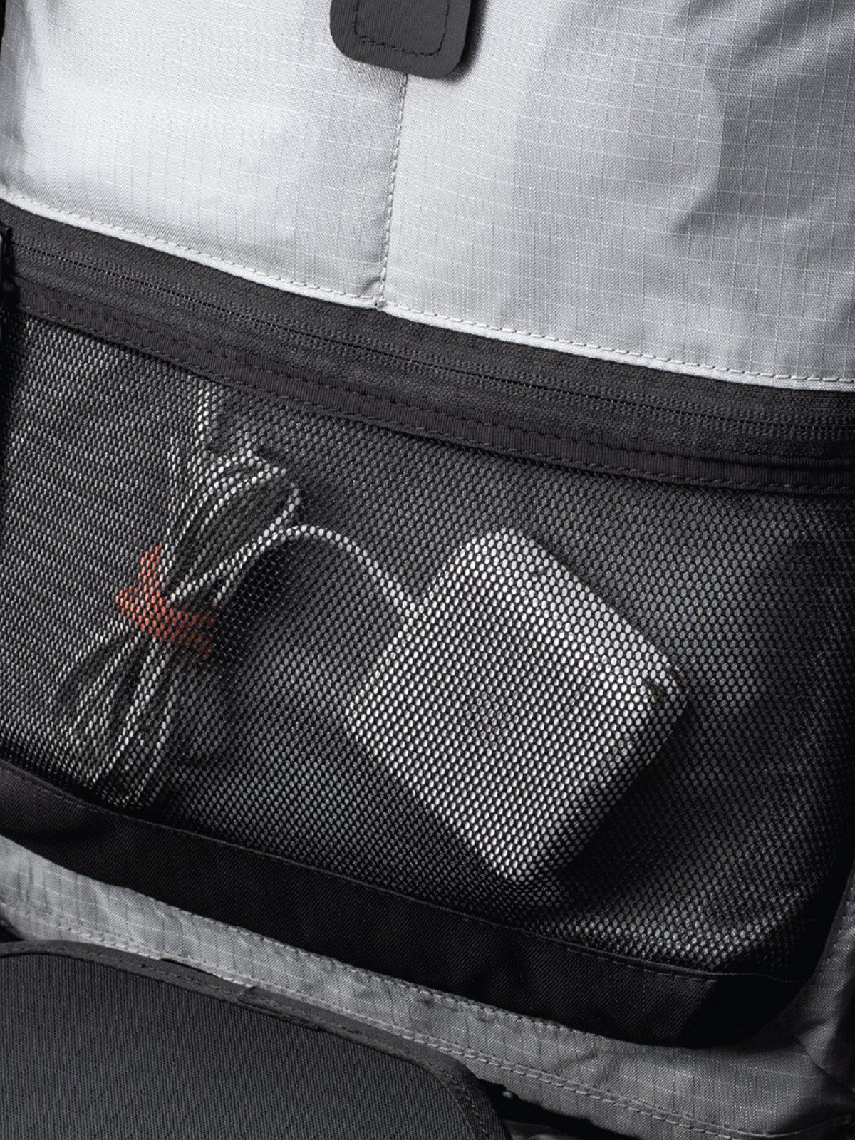 Black Ember Citadel R2 Minimal Backpack Jet Black - MORE by Morello Indonesia