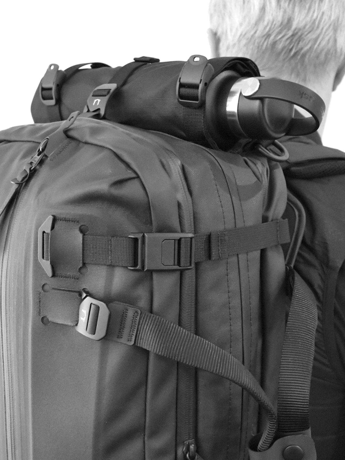 Black Ember Modular Water Bottle Holder - MORE by Morello Indonesia