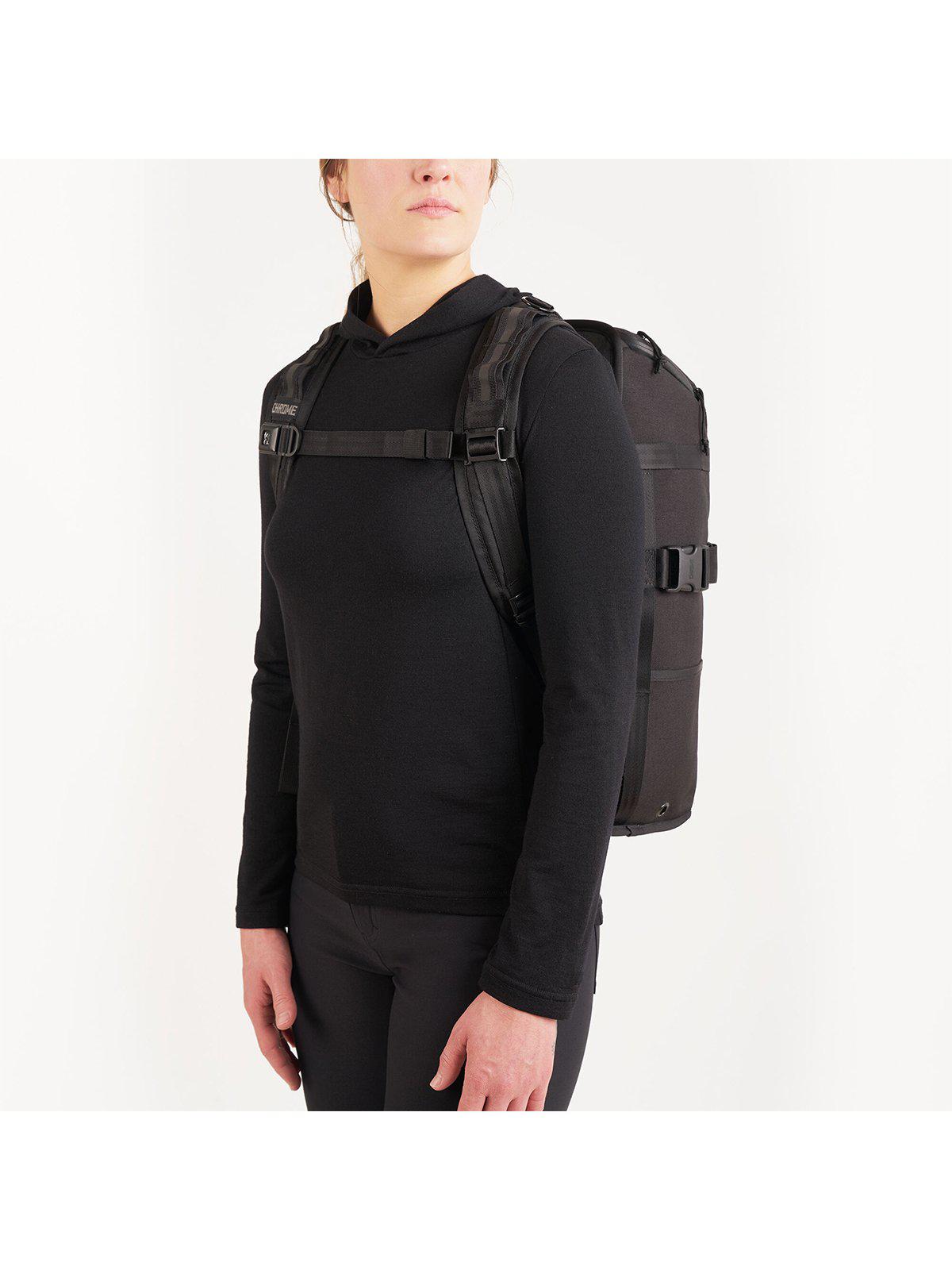 Chrome Industries Niko Camera Backpack Black