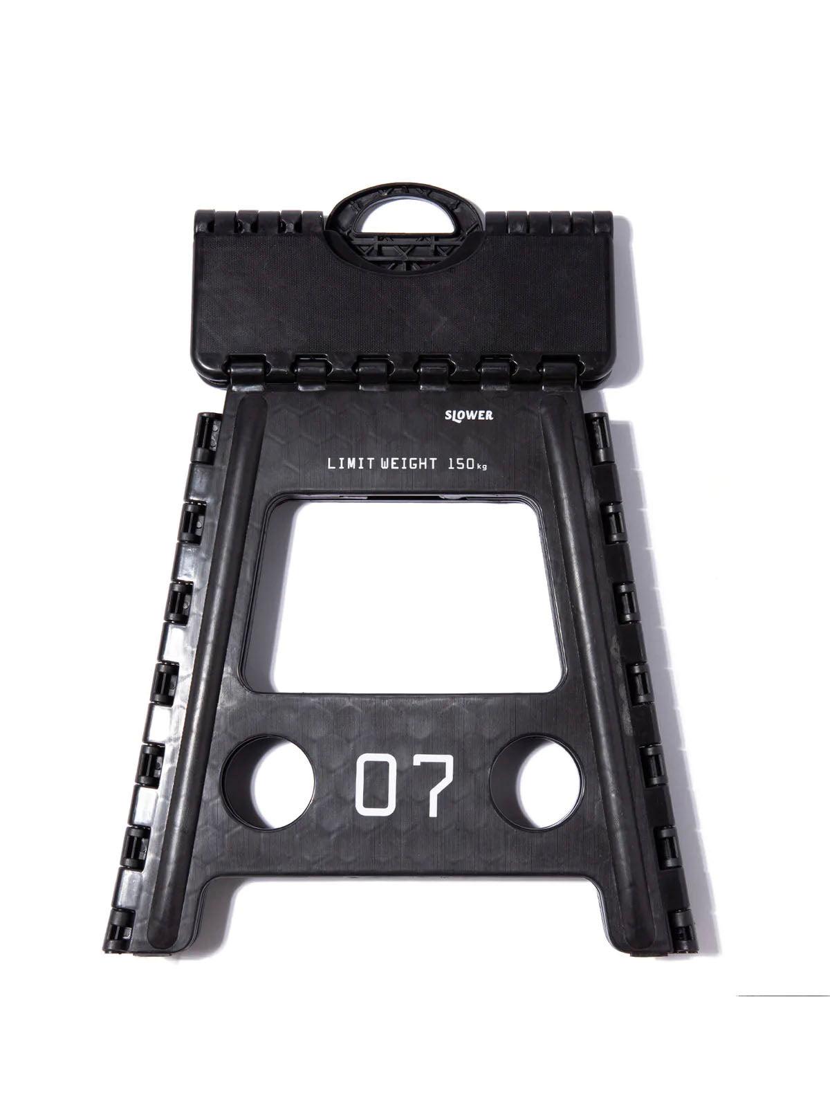 Slower Folding Stool DX Lesmo