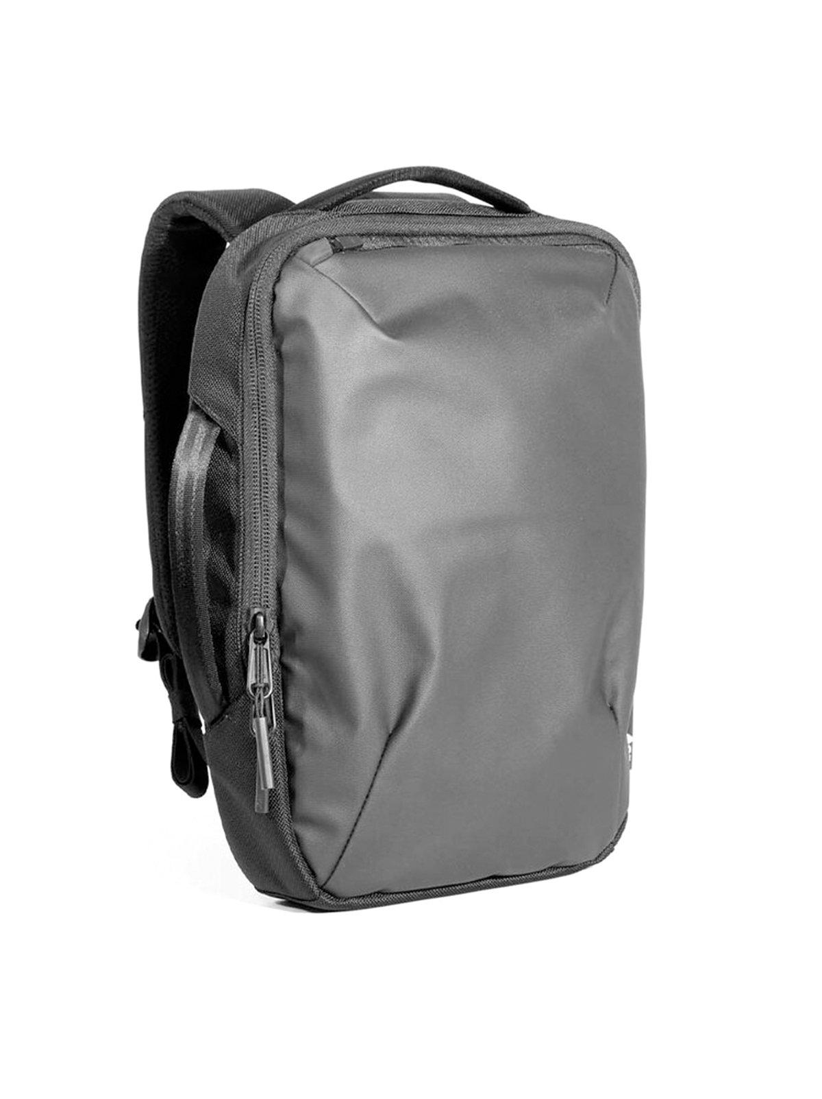 AER Slim Pack Black 8.5L - MORE by Morello Indonesia