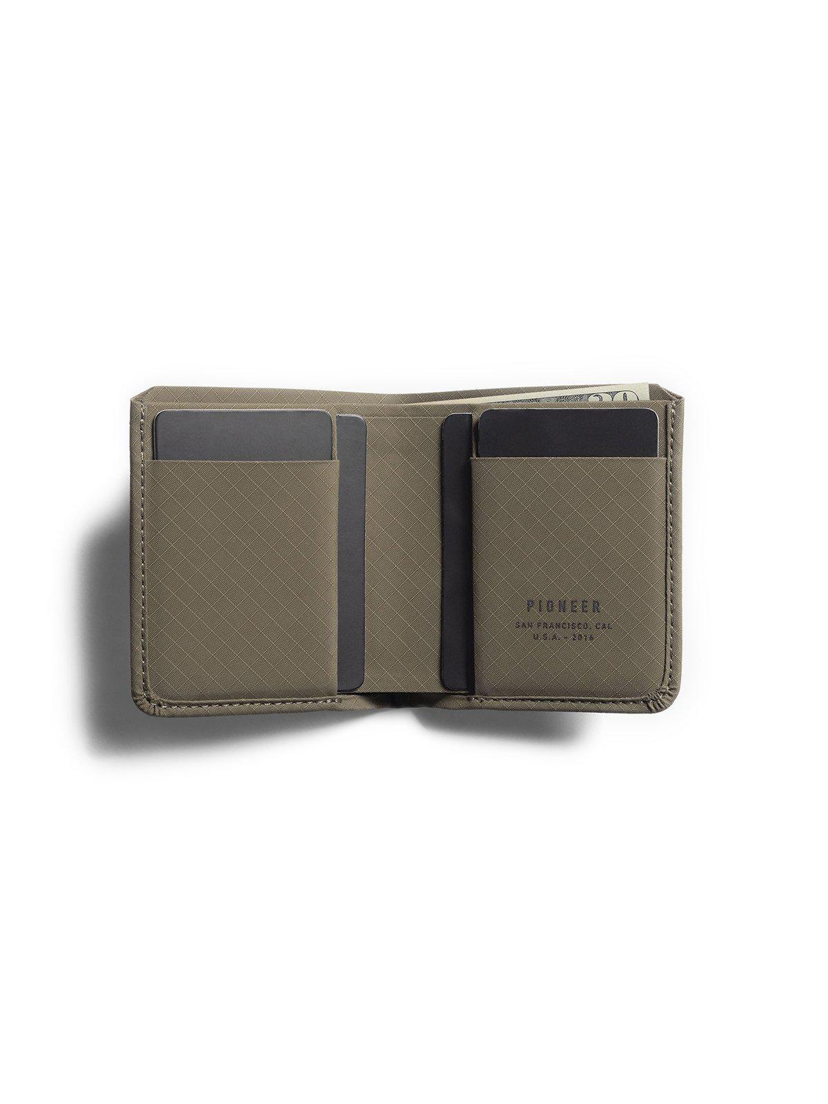 Pioneer Altitude Billfold Wallet 3PN Earth