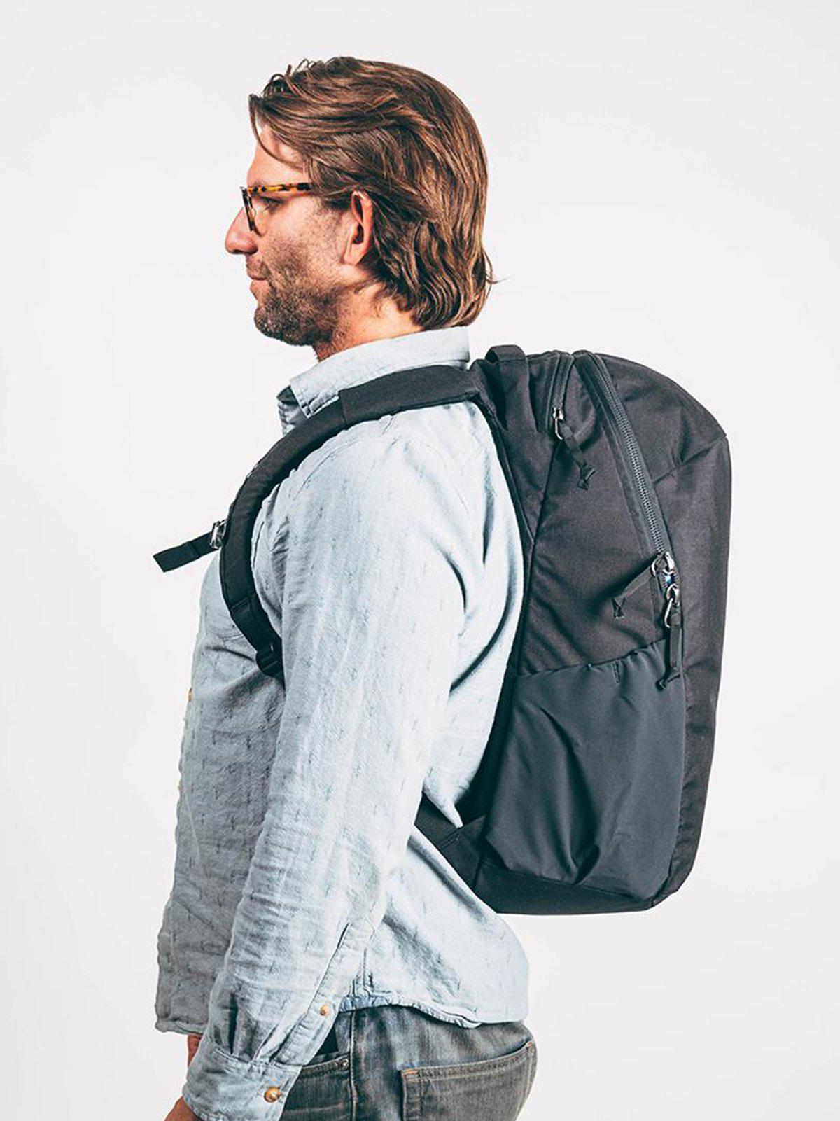 Evergoods Civic Half Zip 26L CHZ26